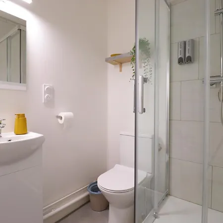شقة Le Neo - Chic Avec Sa Cour Privative Et Fibre برجراك